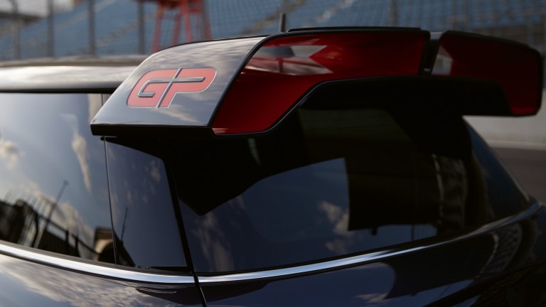 MINI John Cooper Works GP – roof spoiler - grey and red